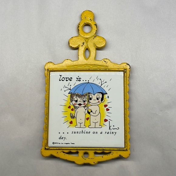 Steven Star Other - 30% off Bundles ☘️ 1972 Trivet Steven Star “ Love is sunshine on a rainy day”